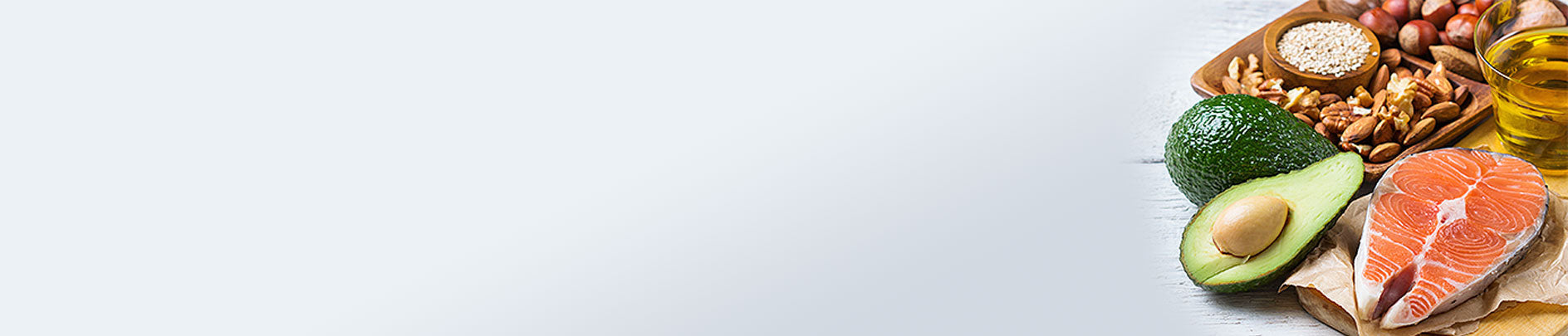 Fisch, Avocado und Nüsse